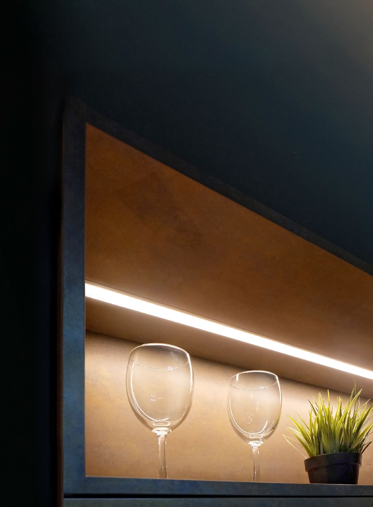 led-lighting-for-furniture-innovation-functionality-and-design